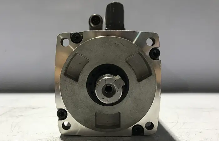 سروو موتور زیمنس 1FL6044-1AF61-2AA1 توان 0.75 بدون ترمز V70/V90