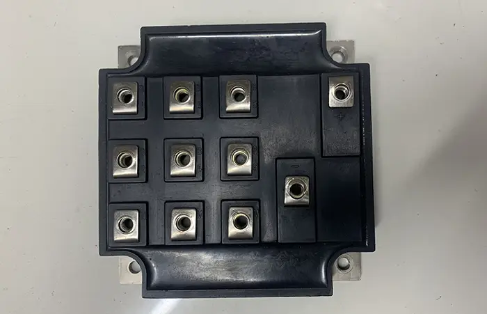 IGBT - نو -6DI120C-060