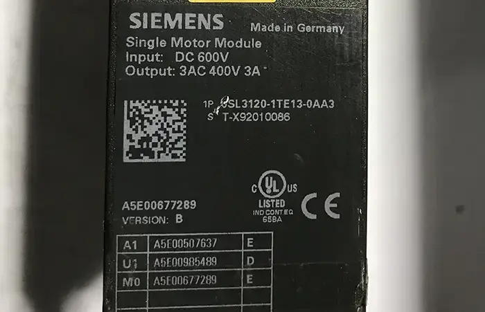 سروو درایو زیمنس 6SL3120-1TE13-0AA3 کارکرده
