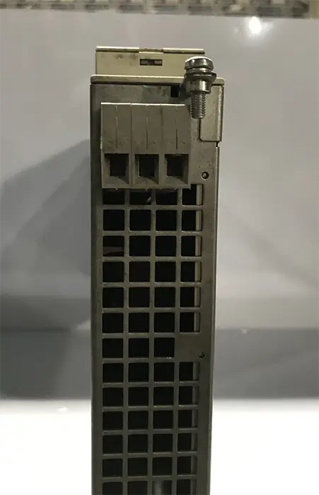 سروو درایو زیمنس 6SN1112-1AC01-0AA0 کارکرده