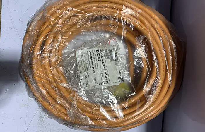6FX5002-5DN36-1CA0 - power cable