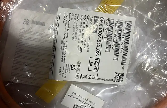 6FX3002-5CL02-1AH0 - power cable