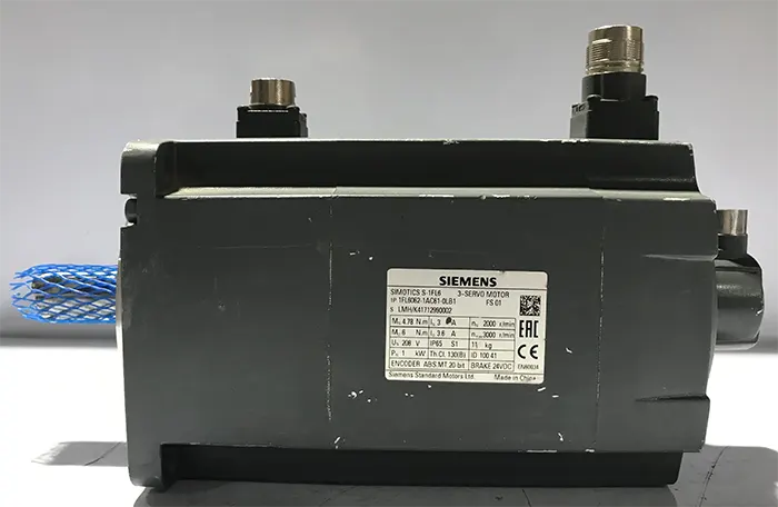 سروو موتور زیمنس 1FL6062-1AC61-0LB1 توان 1 ترمزدار