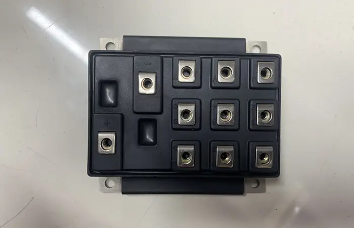 IGBT - نو -6DI100A-060
