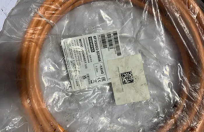 6FX5002-5DN06-1AH0 - power cable