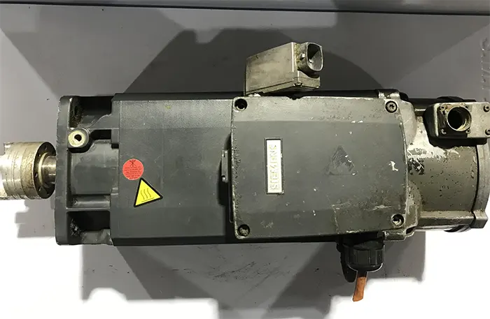 سروو اسپیندل زیمنس 1PH8087-1UG02-0LA1 توان 3.7 بدون ترمز