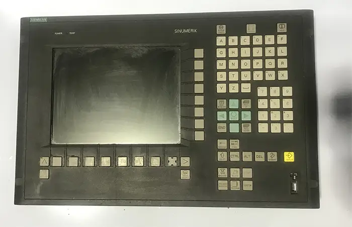 -مانیتور صنعتی - زیمنس - Siemens-6FC5203-0AF01-0AA0