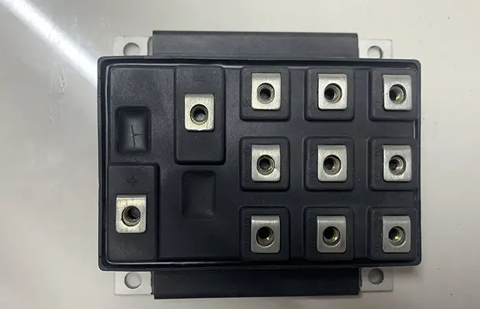 IGBT - نو -6DI50C-060